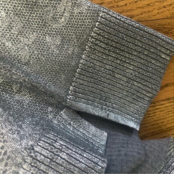 CHICO’S PRINTER‎ FOIL PIPER PULLOVER SWEATER SIZE 1 - Picture 9 of 9